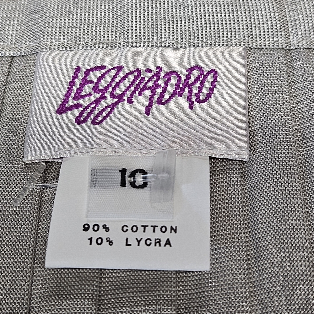 Leggiadro Vintage Y2K Silver Metallic Pleated A-line Cocktail Party Mini Skirt - Picture 5 of 9